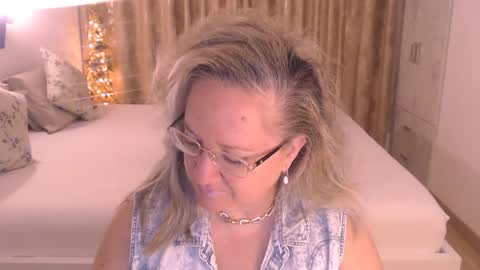 Cryna online show from March 2026 07:14:02 AM