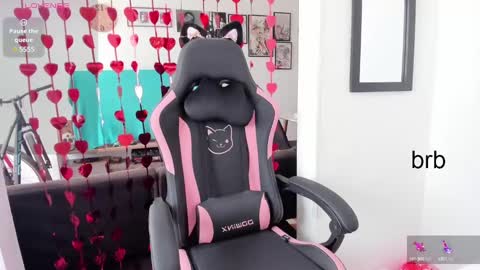 Adrena10 online show from February 2025 06:37:01 PM