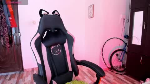 Adrena10 online show from April 2026 03:49:01 PM