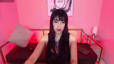 Adri  online show from September 2025 04:01:02 AM