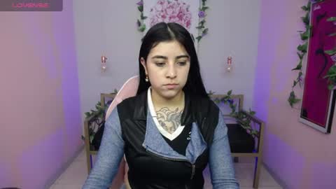 Adri  online show from July 2026 12:25:02 PM