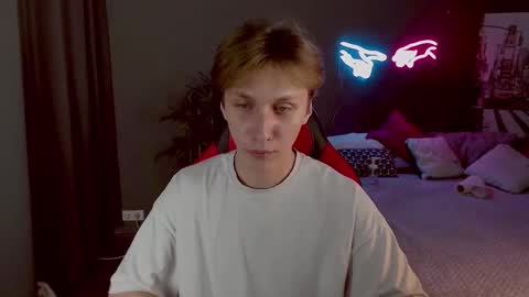 Adrian online show from December 2024 04:36:01 PM