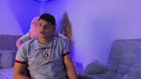 Snapshot of adrian_prime_ chatting on June 2026 06:47:01 PM ADRIAN online show from June 2026 06:47:01 PM