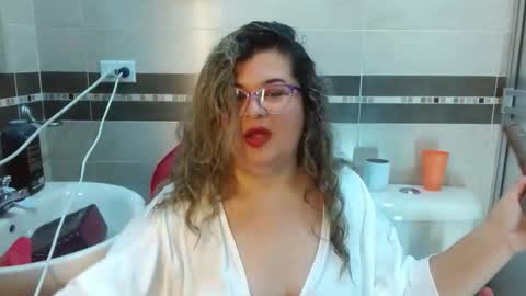 Snapshot of adriana_prettie chatting on April 2026 08:36:02 PM ADRIANA online show from April 2026 08:36:02 PM