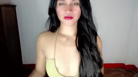 adriana_slutt online show from October 2025 05:48:02 AM
