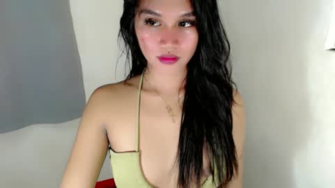 adriana_slutt online show from December 2025 06:39:01 PM