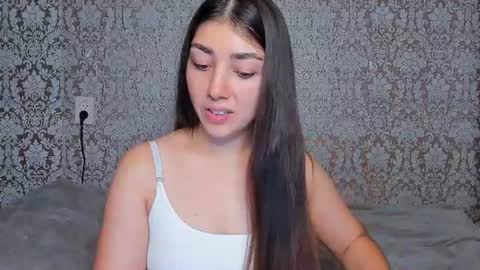 Adriana online show from July 2026 08:00:01 PM