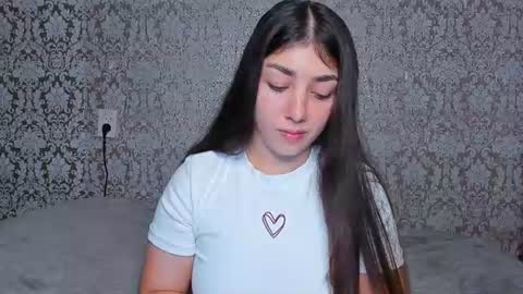 Adriana online show from July 2026 07:10:01 PM