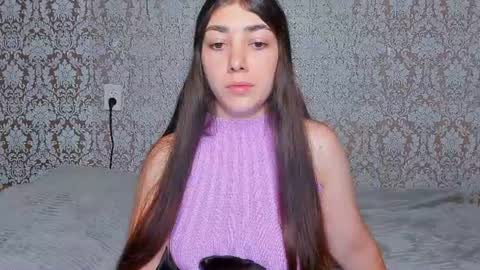 Adriana online show from July 2026 07:39:01 PM