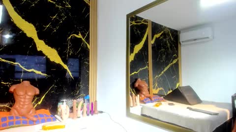 Adriana online show from February 2026 03:25:02 AM