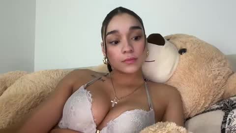 Adrianna  online show from January 2025 06:45:01 AM