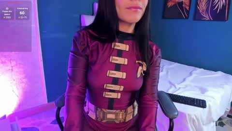 adriienne_ online show from April 2026 07:18:01 PM