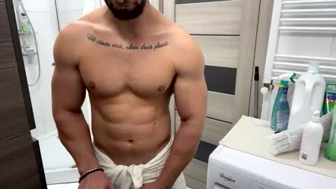 Mrrfitt online show from September 2025 12:38:02 PM