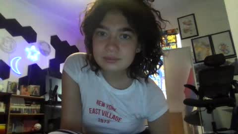 affie_ online show from June 2026 07:15:01 PM
