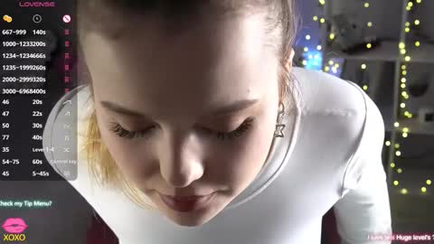 Afina online show from January 2026 03:50:02 PM