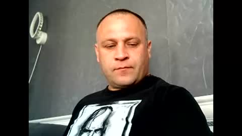 Sasha online show from April 2026 06:46:01 AM