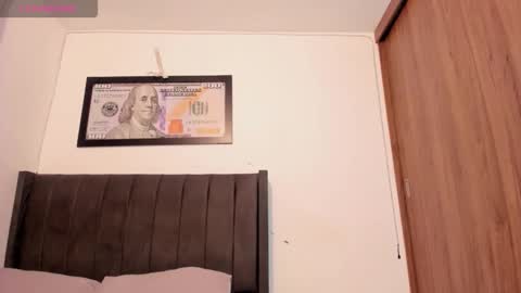 sofia online show from November 2025 11:21:01 AM