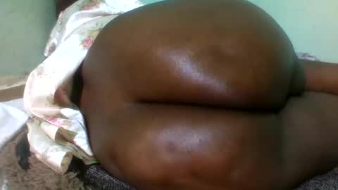 Snapshot of africangal6677 chatting on June 2026 07:10:01 AM africangal6677 online show from June 2026 07:10:01 AM