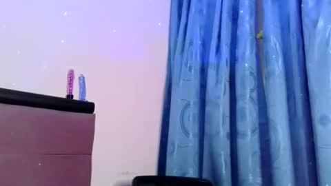Snapshot of afrodita_2905 chatting on April 2026 01:42:02 AM tatiana online show from April 2026 01:42:02 AM