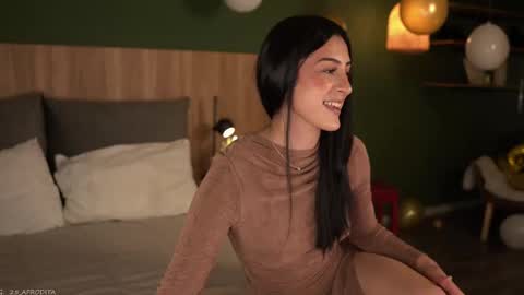 Emma online show from October 2025 10:37:01 PM