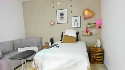 Afrodita online show from February 2025 08:26:01 PM