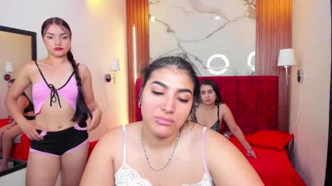 Afrodita Chery y Hermione online show from February 2025 03:26:01 PM