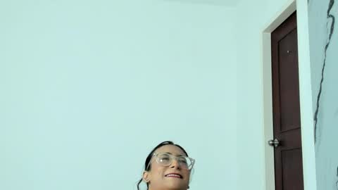 A F R O D I T A  E V A N S online show from April 2026 08:42:02 PM