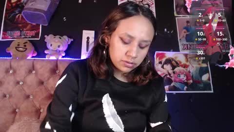 Cris owo online show from February 2025 04:25:02 AM