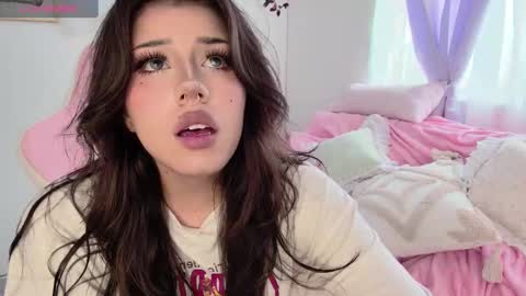 Snapshot of ag4ta_ chatting on February 2025 09:31:01 PM Agata online show from February 2025 09:31:01 PM