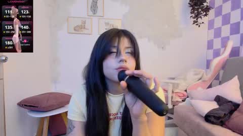 Snapshot of ag4ta_ chatting on February 2025 10:58:01 PM Agata online show from February 2025 10:58:01 PM