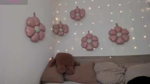 Snapshot of agata_cherry chatting on June 2026 08:34:01 AM Eva online show from June 2026 08:34:01 AM