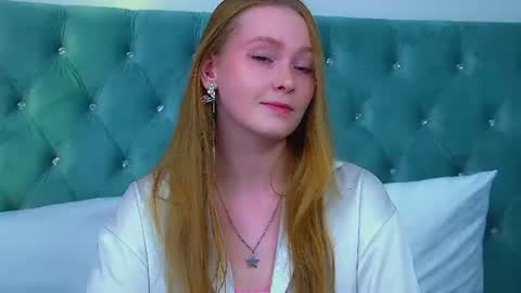 AgataFoxley online show from June 2026 07:49:02 PM