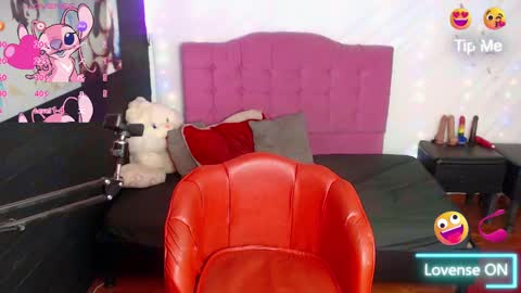 CAROLINA online show from February 2025 08:44:01 PM