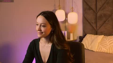 Snapshot of agnes_sky chatting on May 2026 11:33:02 PM Agnes online show from May 2026 11:33:02 PM