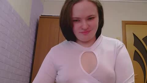 Agnettta online show from April 2026 07:00:02 AM