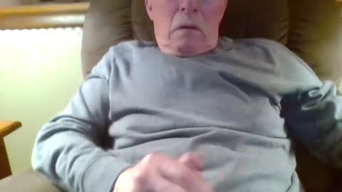 aguynrkfrd online show from April 2026 09:59:01 AM