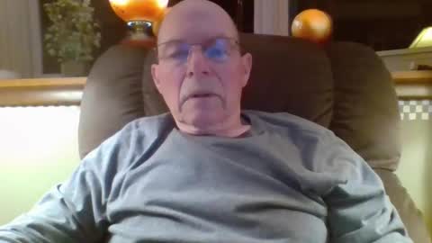 aguynrkfrd online show from April 2026 09:19:02 AM