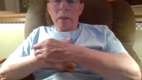 Snapshot of aguynrkfrd chatting on May 2026 09:15:02 AM aguynrkfrd online show from May 2026 09:15:02 AM