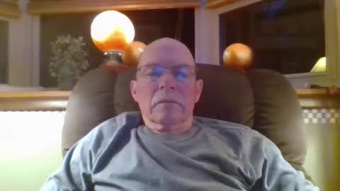 Snapshot of aguynrkfrd chatting on May 2026 09:36:01 AM aguynrkfrd online show from May 2026 09:36:01 AM