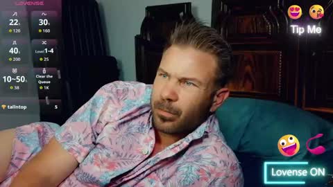 Blue Eyed Handsome Man online show from April 2026 11:18:01 PM