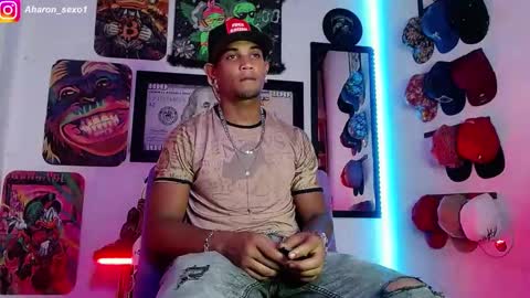 Snapshot of aharon_sexo1 chatting on January 2025 06:47:02 AM Aharon Zamora online show from January 2025 06:47:02 AM