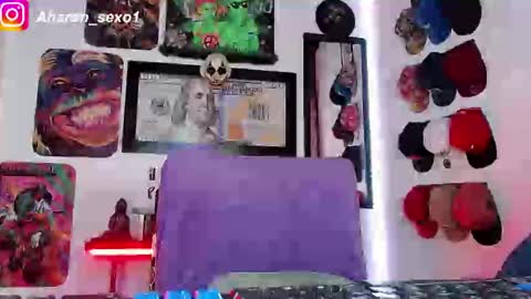 Snapshot of aharon_sexo1 chatting on January 2025 04:00:02 AM Aharon Zamora online show from January 2025 04:00:02 AM