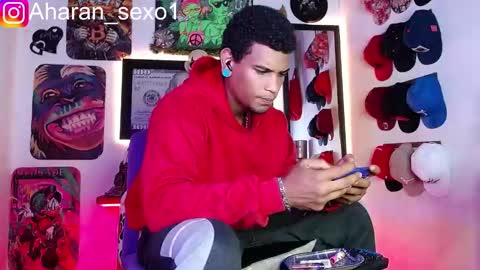 Snapshot of aharon_sexo1 chatting on February 2025 03:23:02 AM Aharon Zamora online show from February 2025 03:23:02 AM