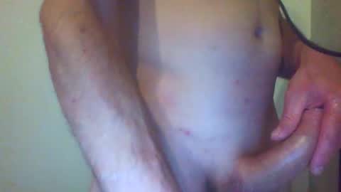 Snapshot of ahawk69 chatting on September 2025 08:10:01 PM Hawk online show from September 2025 08:10:01 PM