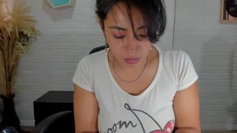 Snapshot of ahisha09 chatting on March 2025 03:07:01 PM Ahisha online show from March 2025 03:07:01 PM