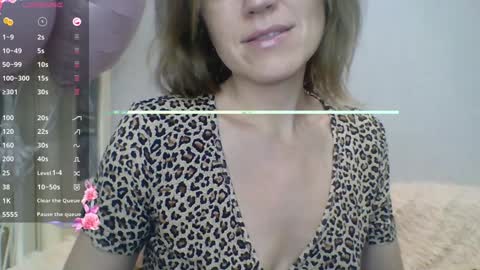 Snapshot of ahtena chatting on December 2024 02:15:01 PM Ahtena online show from December 2024 02:15:01 PM