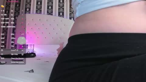 Snapshot of aidasina chatting on November 2025 08:11:02 PM aidasina online show from November 2025 08:11:02 PM