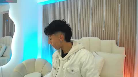 Aiden online show from March 2026 12:41:01 PM