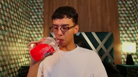 Snapshot of aiden_royce chatting on November 2025 03:59:02 AM aiden_royce online show from November 2025 03:59:02 AM