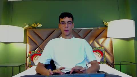 Snapshot of aiden_royce chatting on November 2025 03:53:02 AM aiden_royce online show from November 2025 03:53:02 AM